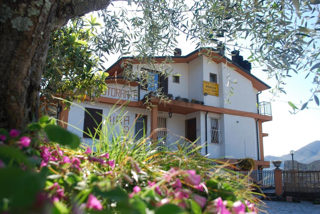 Hotel Mirador Aulla Exterior foto